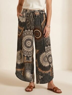 Frank Lyman Design Black, Tan & Brown Bohemian Pant Size 8 W 15" R 12 I 22.5"